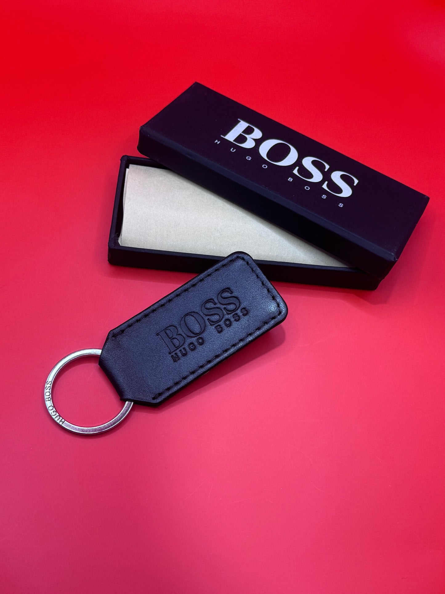 GENUINE GRAINED LEATHER KEY RING WITH LOGO